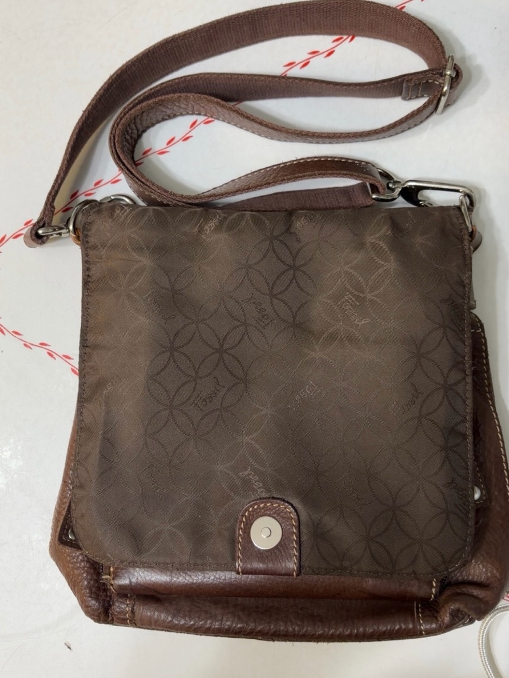 Fossil Leather Purse - NWOT